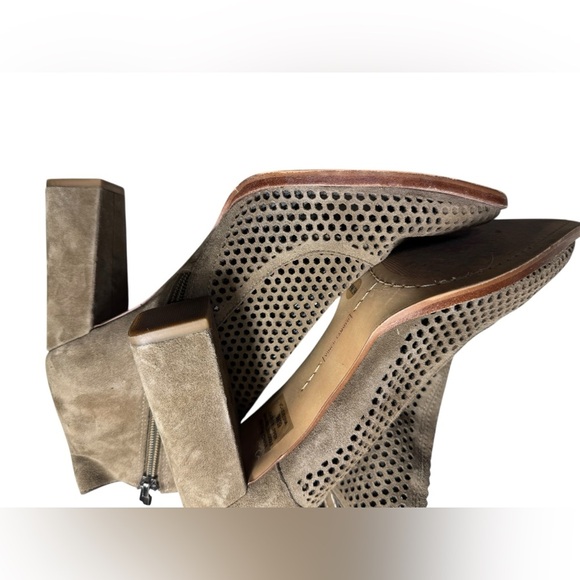 Vince Camuto | Levesna perforated booties pewter grey women size 9 - Picture 7 of 12